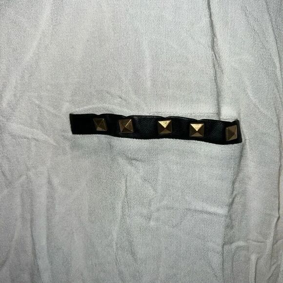 Generation Love White Semi-Sheer Gold Metal Rivets Long Sleeve Blouse Medium - Picture 5 of 7
